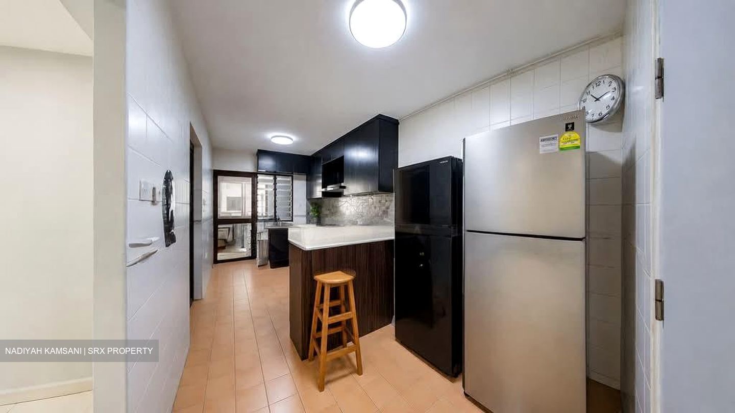 Blk 608 Jurong West Street 65 (Jurong West), HDB Executive #554242581